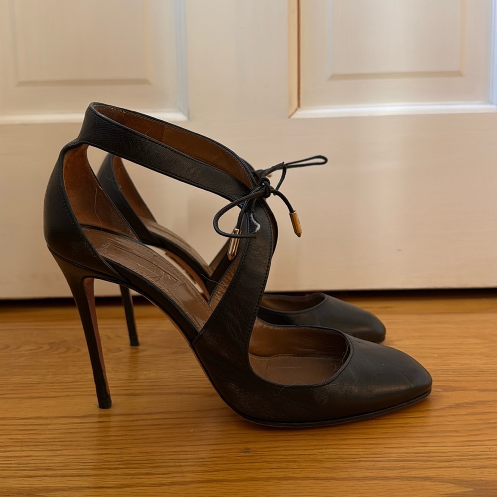 Aquazzura tie detail black leather heels